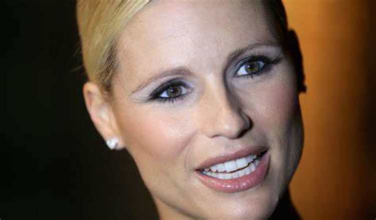 Michelle Hunziker pp 