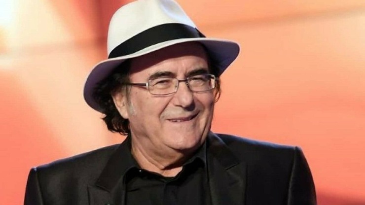 Al Bano sorride 