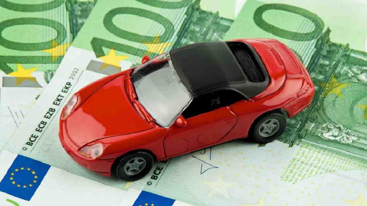 Mancato pagamento del bollo fino al 2015: cosa succede?