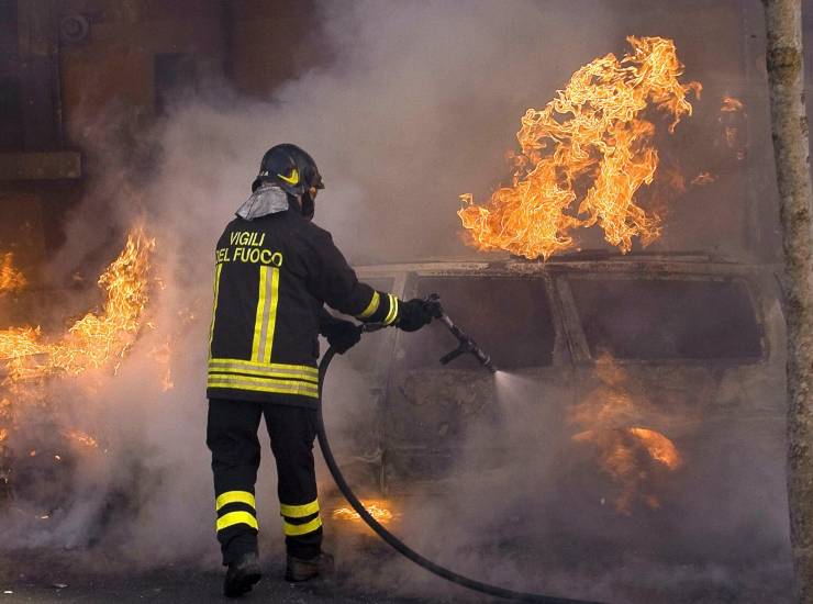 incendio all'interno degli studi