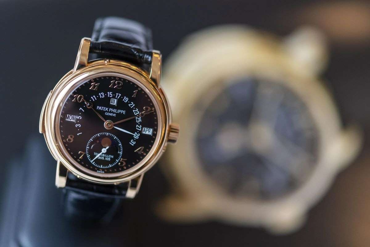 Patek Philippe notizia taglio 30% punti vendita