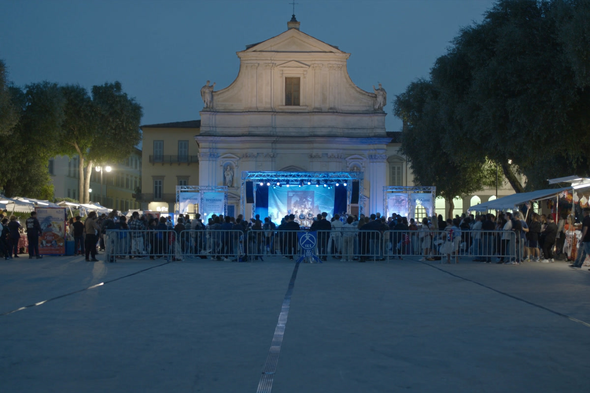 Montesilvano, Jova Beach Party: oggi grande evento in città